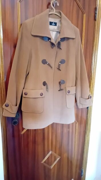 Vendo casaco anoraque. Casacos mulher