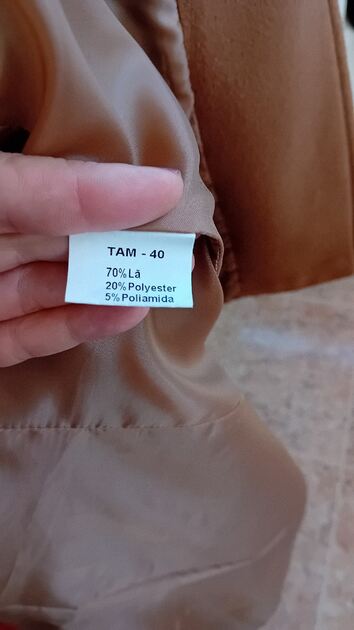 Vendo casaco anoraque. Casacos mulher