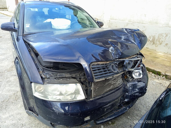 Para peças Audi A4 B6 1.9TDI ano 2003. Carros para Peças