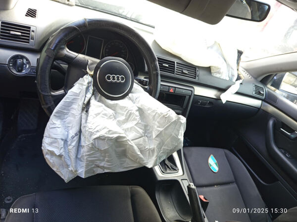 Para peças Audi A4 B6 1.9TDI ano 2003. Carros para Peças