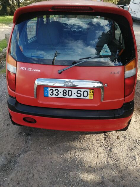 Vendo carro Hiunday atos 1000cc de 2001 . Carros