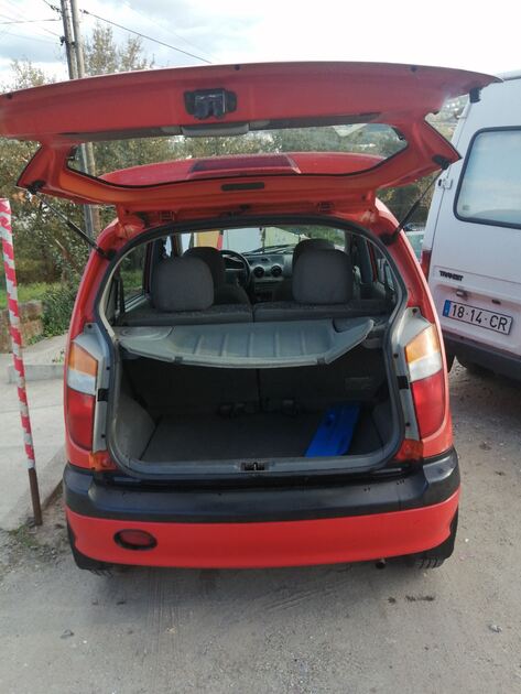 Vendo carro Hiunday atos 1000cc de 2001 . Carros