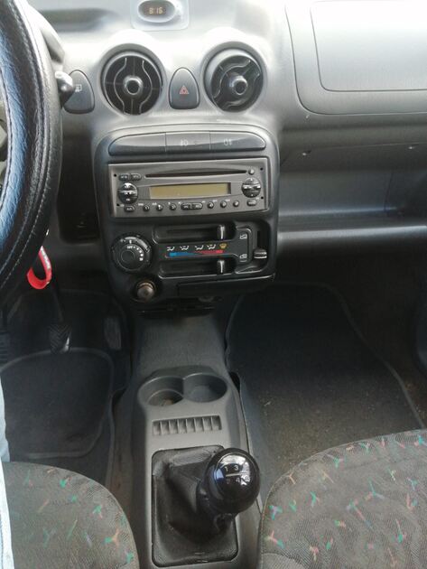 Vendo carro Hiunday atos 1000cc de 2001 . Carros