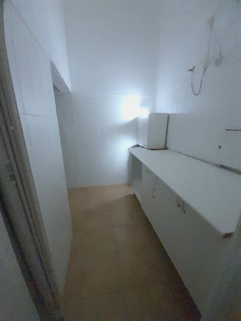 Vende-se LOJA/centro Almada. Lojas e estabelecimentos comerciais para vender