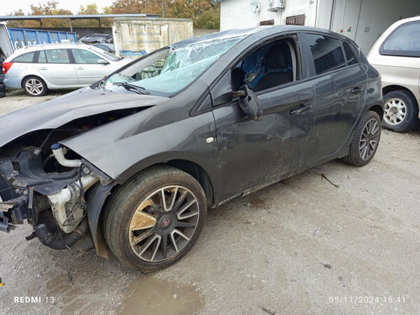 Para peças Fiat Bravo 1.6 D Multijet ano 2008. Carros para Peças