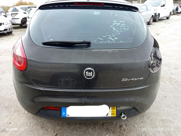 Para peças Fiat Bravo 1.6 D Multijet ano 2008. Carros para Peças