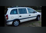 Zafira 2003. Carros