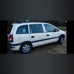 Zafira 2003. Carros