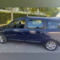 Carro todo revisado . Carros. Portimão. 2019   177.000 km Manual Diesel 1500 cv 5 portas Azul ABS Ar condicionado Vidros eléctricos Volante multi-funções