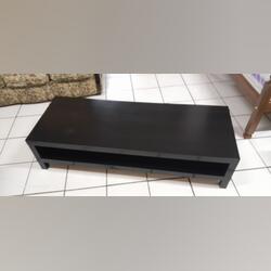 2 móveis de tv Ikea. Aparadores