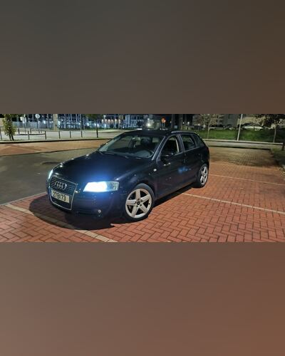 Vendido Audi A3 Sportback 1.6 TDI Des. - Carros usados para venda