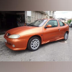 Renault Megane coupé . Carros. Vila Real. 1999   203.000 km Manual Diesel 100 cv 2 portas Laranja Vidros eléctricos