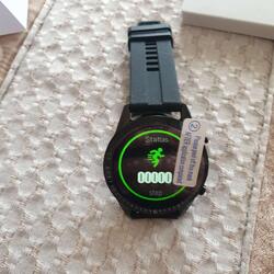 Smartwatch novo com atendedor chamada. Smartwatches. Trofa.     