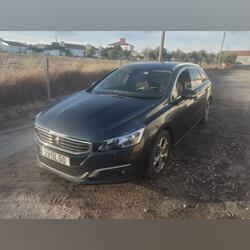 Peugeot 508 SW 1560 CC Gasóleo carrinha . Carros. Montemor-o-Novo. 2017   218.245 km Manual Diesel 120 cv 5 portas Azul ABS Ar condicionado Vidros eléctricos Cruise control adaptativo Sistema de navegação Volante multi-funções