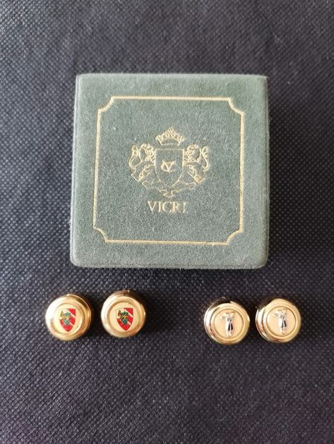 Conjunto de 2 pares de botões de punho da VICRI. Outros Complementos