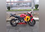 Honda cbr 600rr . Motos