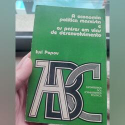 A Economia Marxista e os Países em Desenvolvimento. Livros
