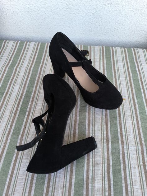 Sapatos de baile. Outros (Calçados femininos)