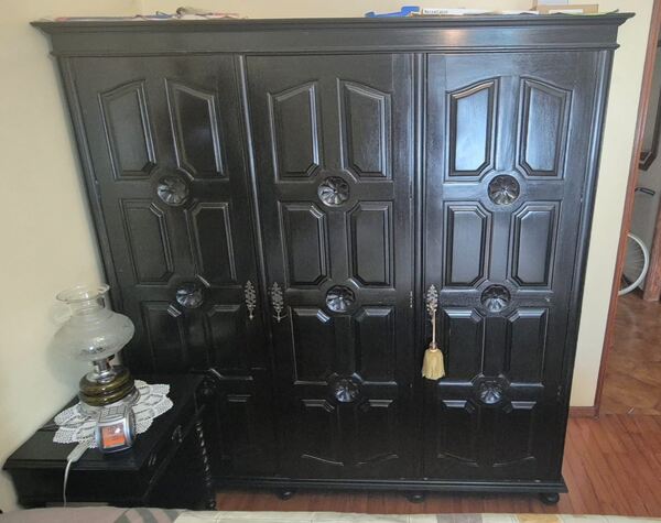 Quanto de casal antigo . Conjuntos de móveis para quarto