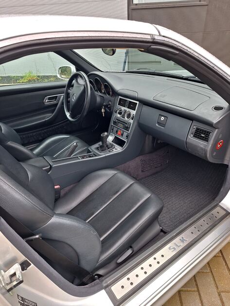 Mercedes SLK 230 (R170) Facelift 197Cv. Carros