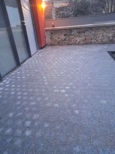 calçada portuguesa. Revestimentos para pavimentos e paredes