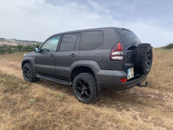 Toyota Land cruiser . Carros
