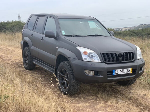 Toyota Land cruiser . Carros
