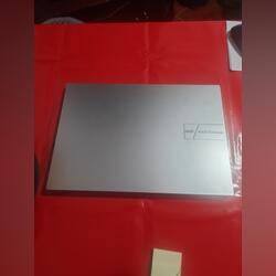 vendo asus vivobook. Portáteis