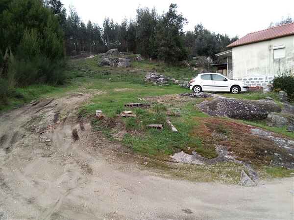 Terreno Rústico - Parada de Todeia, Paredes. Terreno Rústico