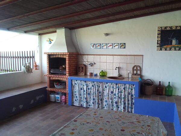 Moradia 3 quartos para arrendamento anual Algarve. Casa e apartamentos para arrendar