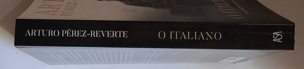 O Italiano - Arturo Pérez-Reverte. Livros