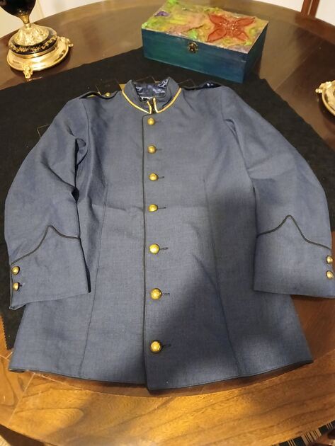 Vendo Farda do IPE - Instituto Pupilos do Exercito. Outros Moda Homem