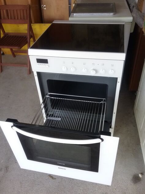 Forno Boch com Placa. Fogões