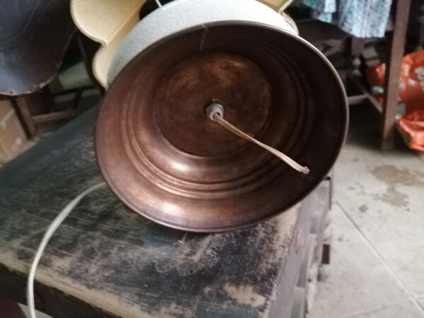 candeiro antigo . Candeeiros