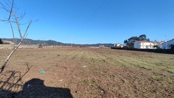 Terreno const. 6.830m2 - Marinhas/Espo. Terreno Rústico