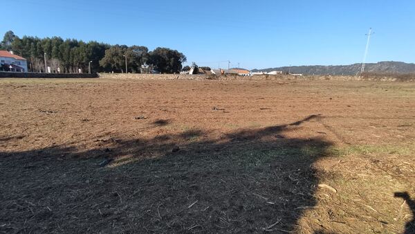 Terreno const. 6.830m2 - Marinhas/Espo. Terreno Rústico