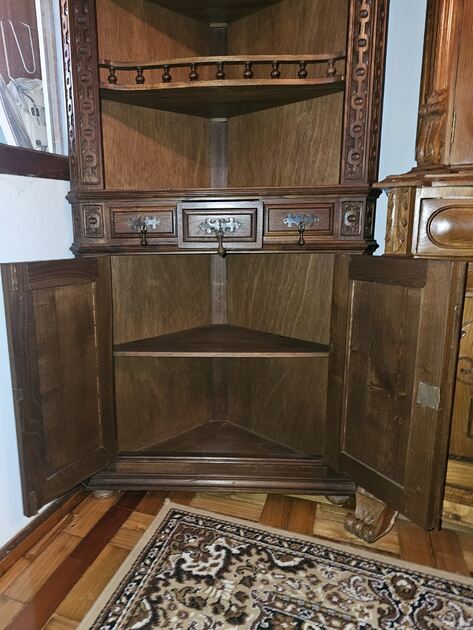 Cantoneira . Armários