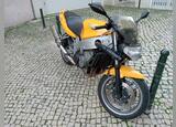 Troco Triumph tt 600 por carro . Motos