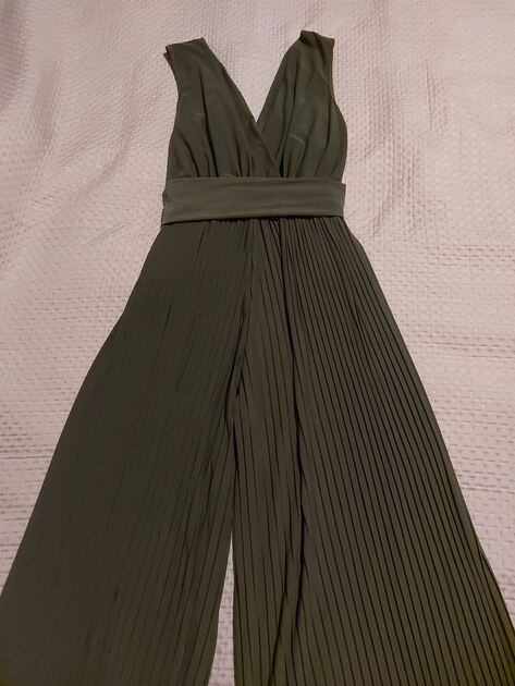 Macacão . Calças mulher e Macacão