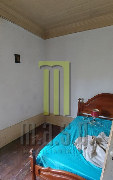 Moradia T3 em Vendas de Gavinhos. Casa e apartamentos para vender