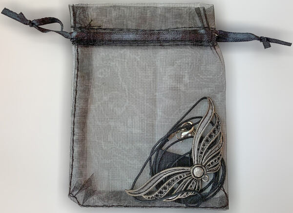 Fio com Borboleta, Novo/Exclusivo/Único. Colares