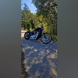 Suzuki Intruder VS800 . Motos