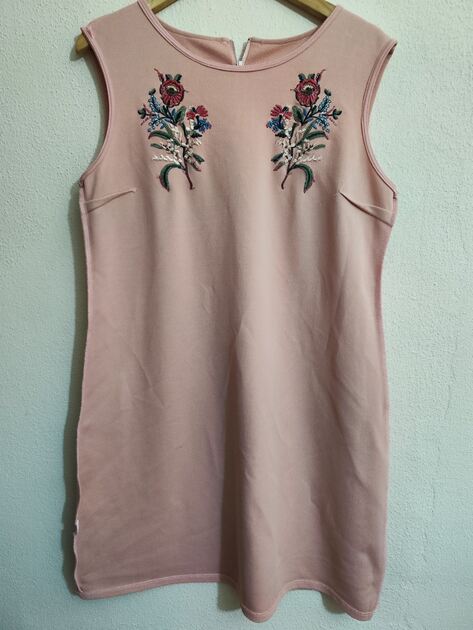 Vestido elegante bordado, cor de rosa, Midi, tamanho L. Vestidos