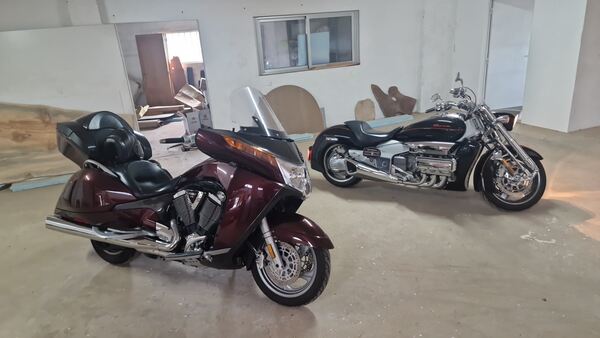 Vendo a minha Victory Vision Tour. Motos