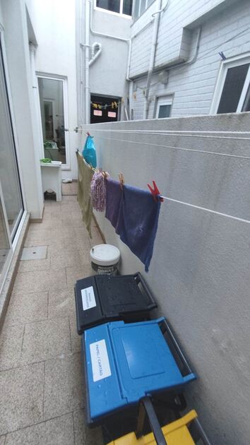 Moradia T4, totalmente  renovada na Póvoa de Varzi. Casa e apartamentos para vender