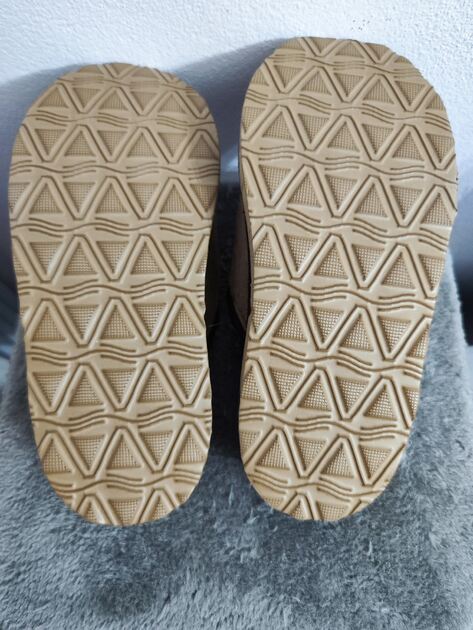 Chinelo de quarto homem de boa qualidade . Outros (sapatos homem)