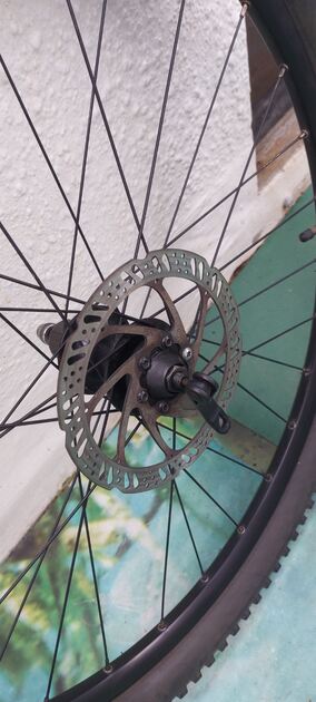 Roda 27.5 de bicicleta . Rodas de bicicletas