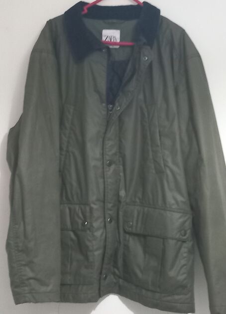 Parka homem Zara. Casacos para homem