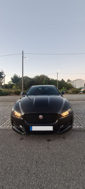 🐆 Jaguar XE R.Sport 2.0D. Carros