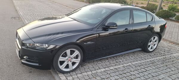 🐆 Jaguar XE R.Sport 2.0D. Carros